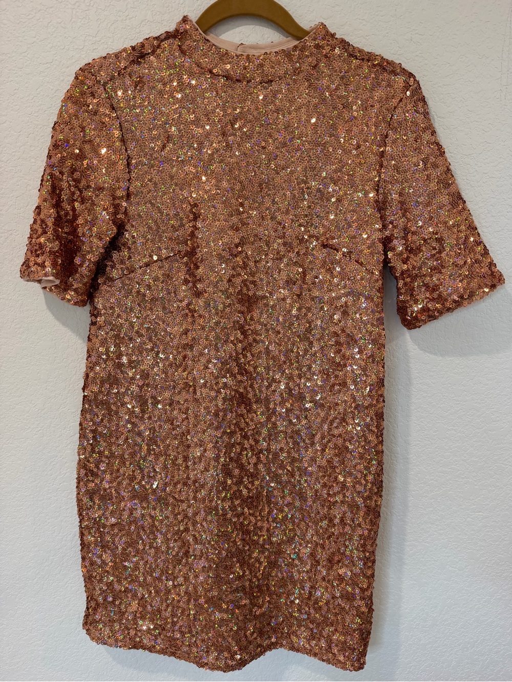 H&M Sequins A-line High Neck  Backless  Dress Rose Gold Size 8 Mini Sleeves